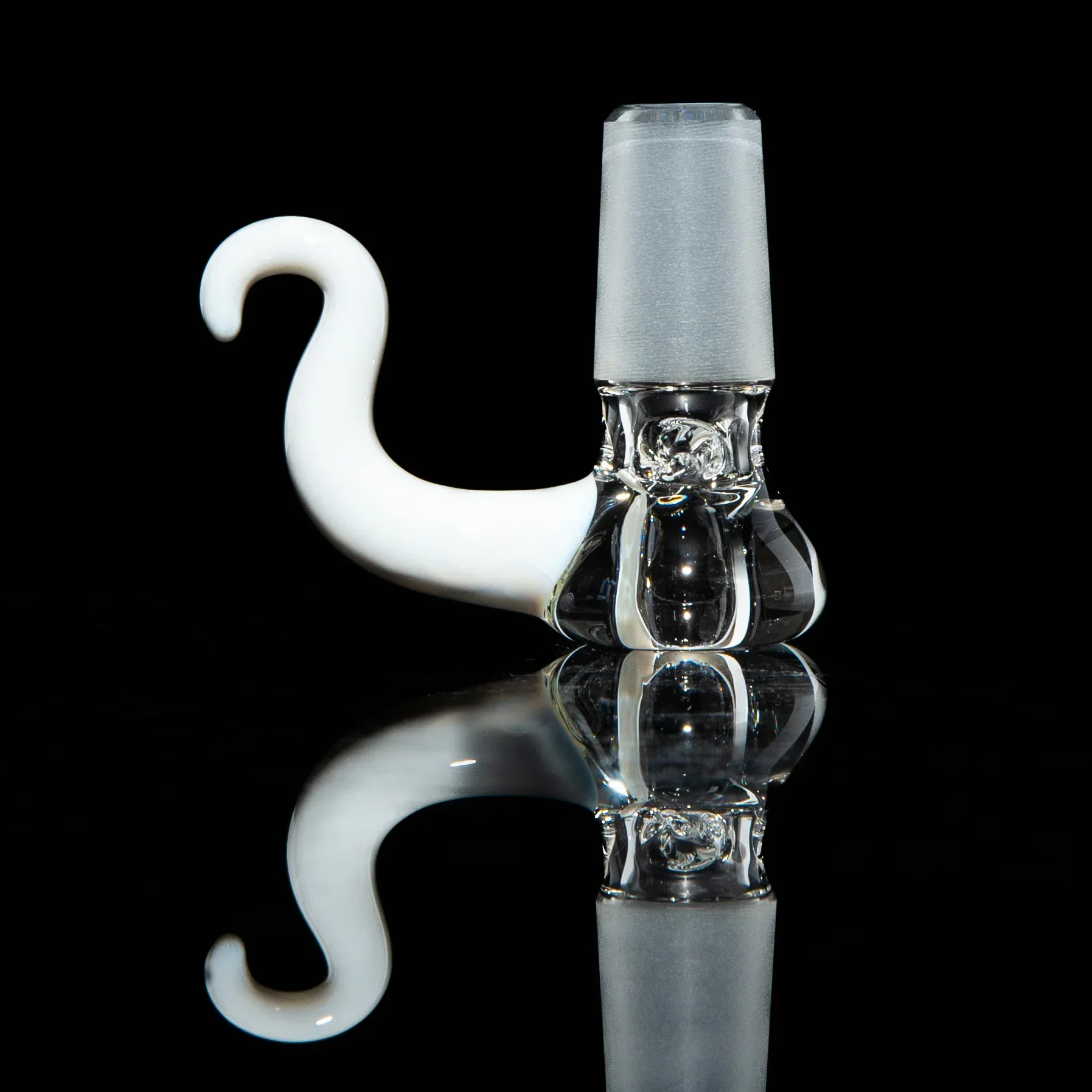 Captain Hook - Lotus White 18mm Pinch Slide