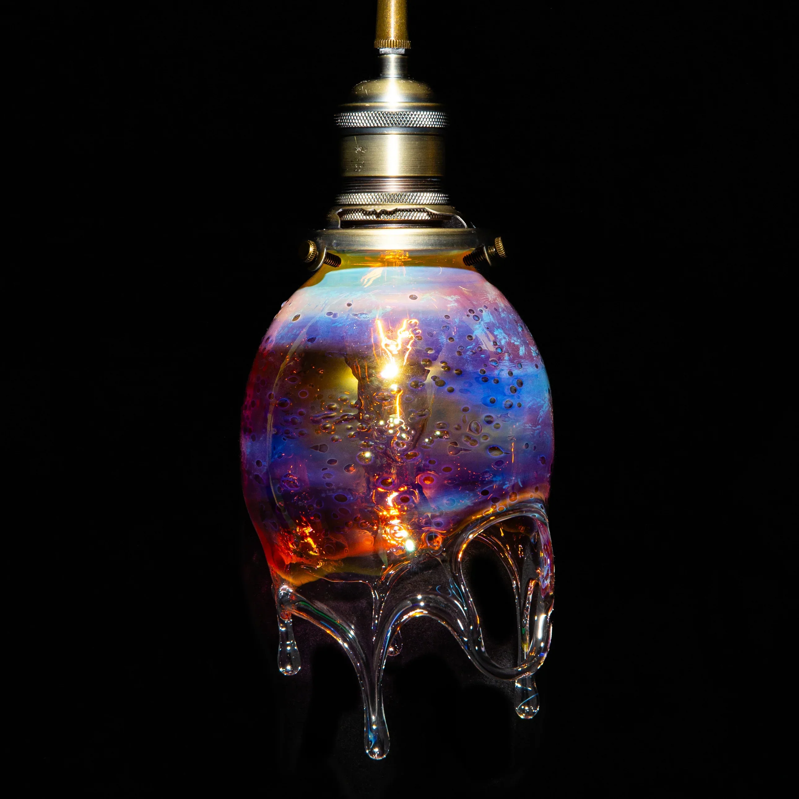 Kumb H - Pink Round Drip Lamp