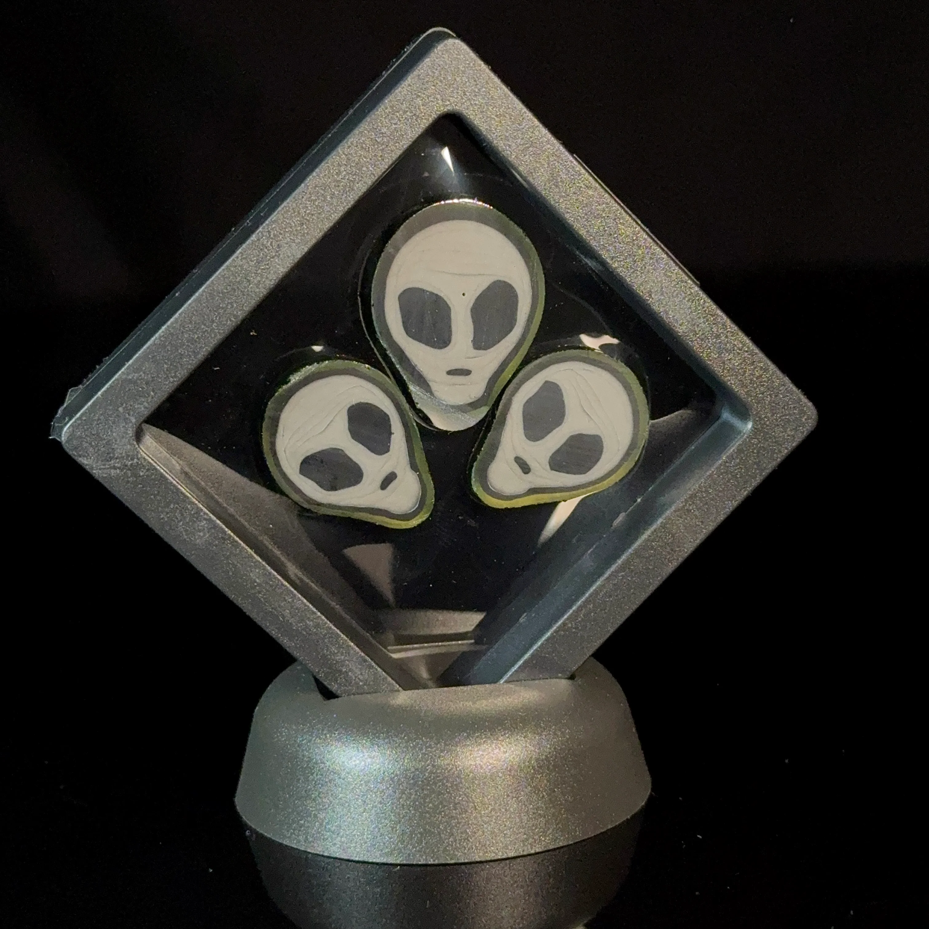 MAP Glass - Big Alien Head Milli Slice