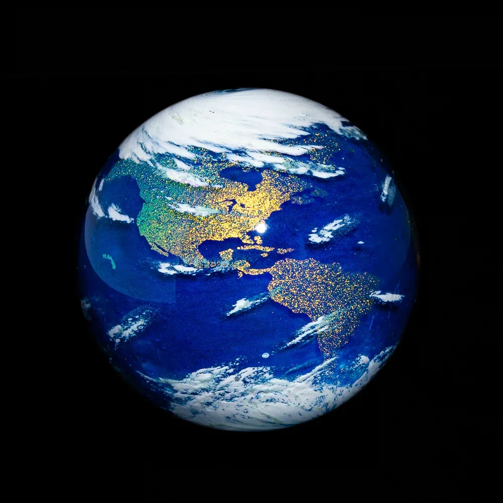 Geoffrey Beetem - Medium New Earth Marble - Image 2